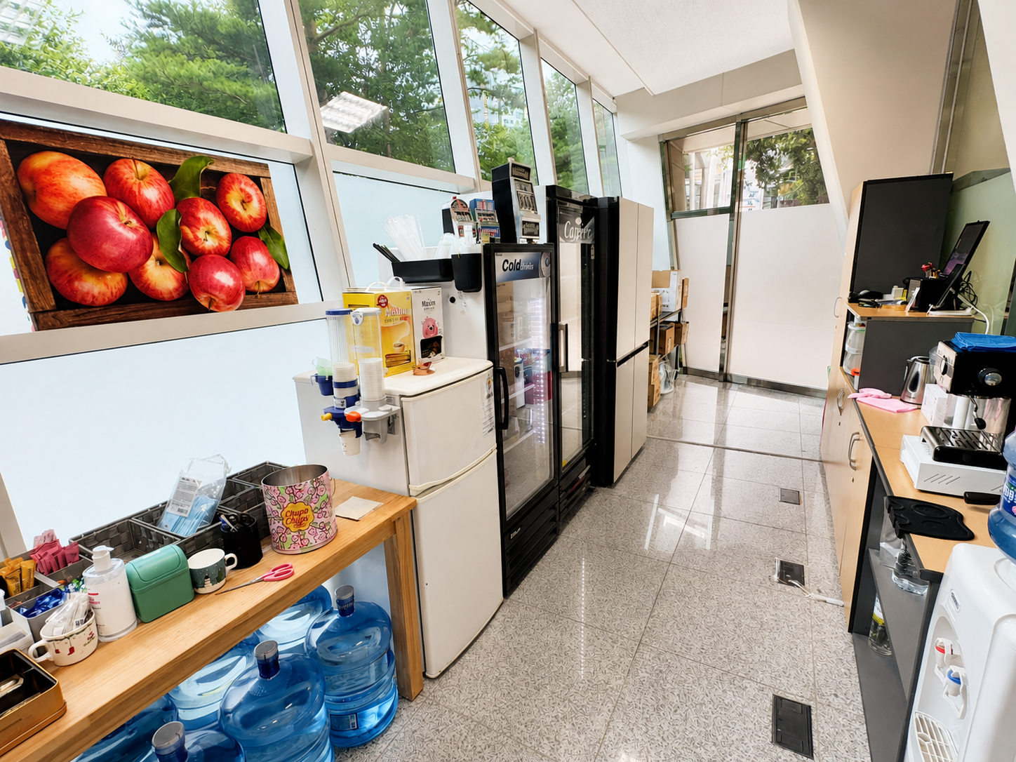 Refreshment area